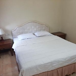 Ndalem Maharani Guest House